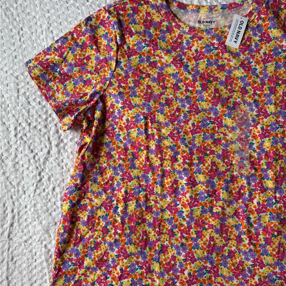 Old Navy Floral T-Shirt - Multicolor
